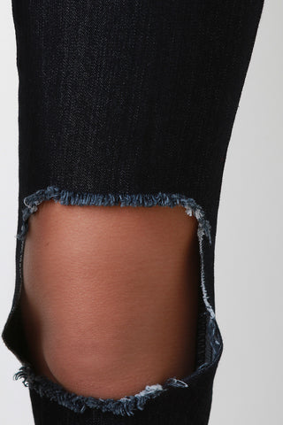 Cut Out Knee Frayed Skinny Jeans