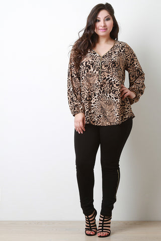 Relaxed Leopard Print Zipper V-Neck Top