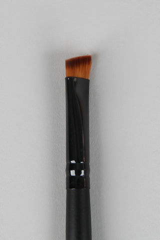 J.Cat Pro Make-Up Angled Definer Brush